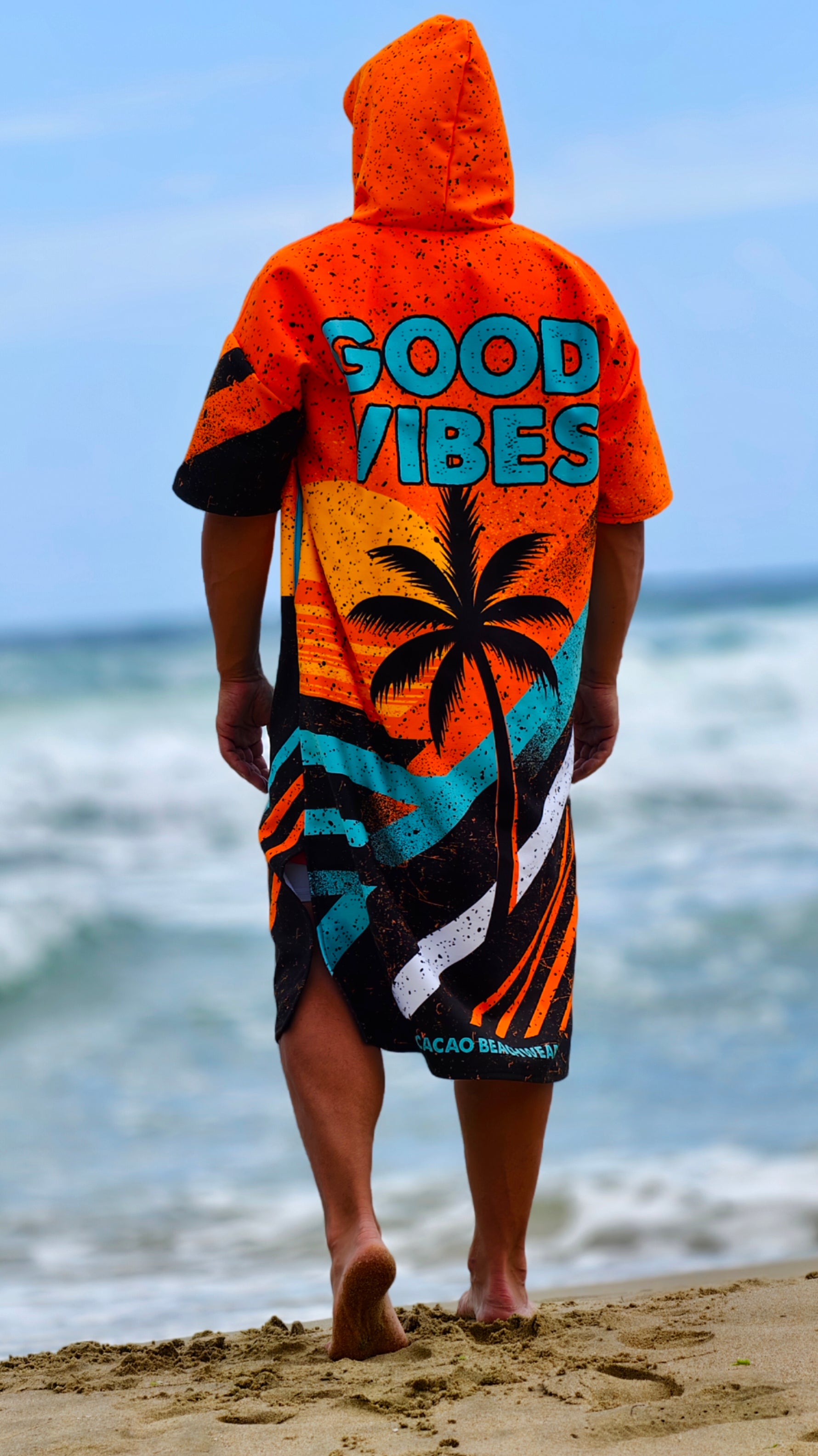 Orange men’s beach poncho towel with hood, zipper and pockets – CACAO Beachwear™