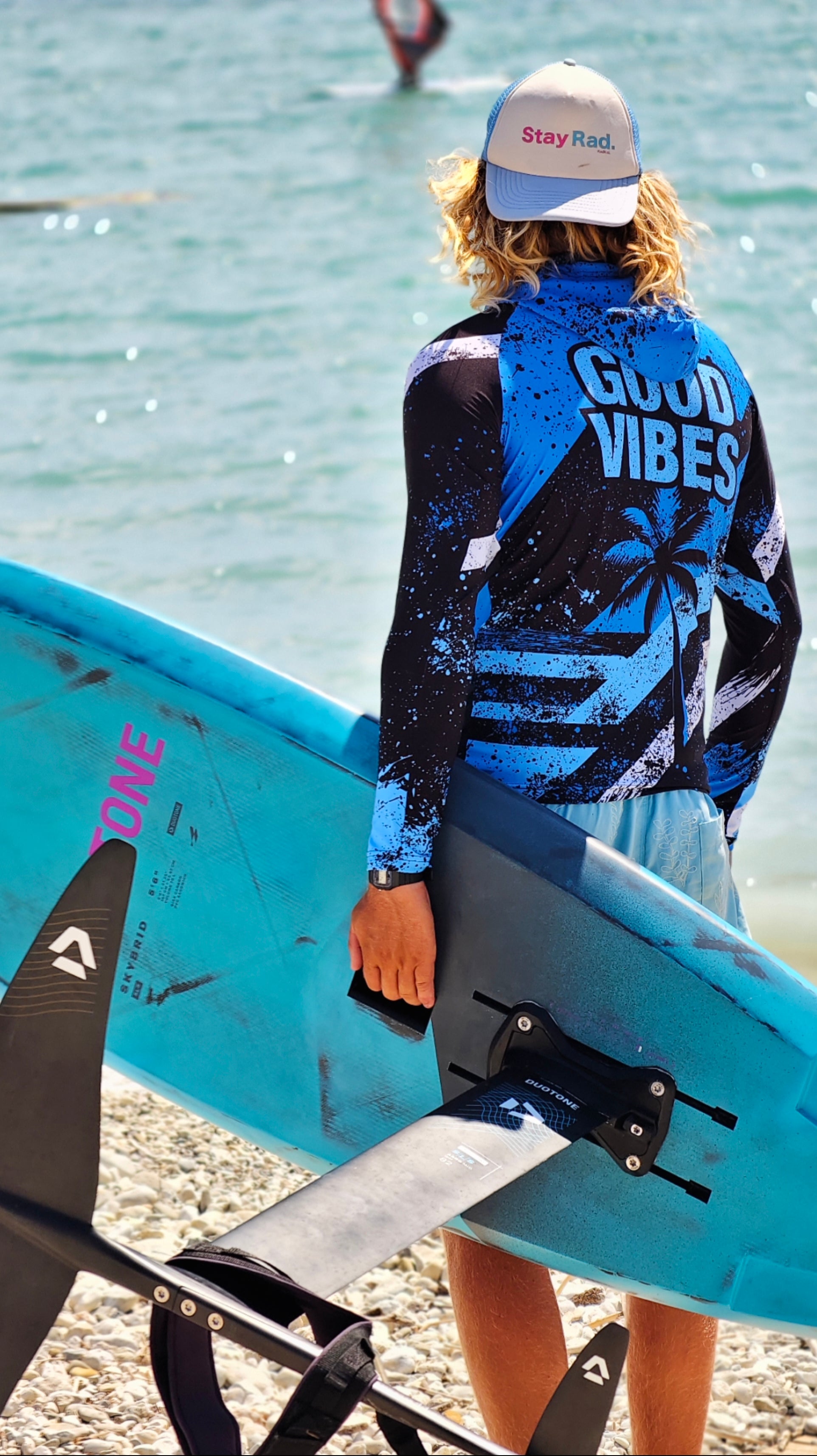 Blue Spirit Sky men’s rashguard CACAO Beachwear™️ with UV Protection