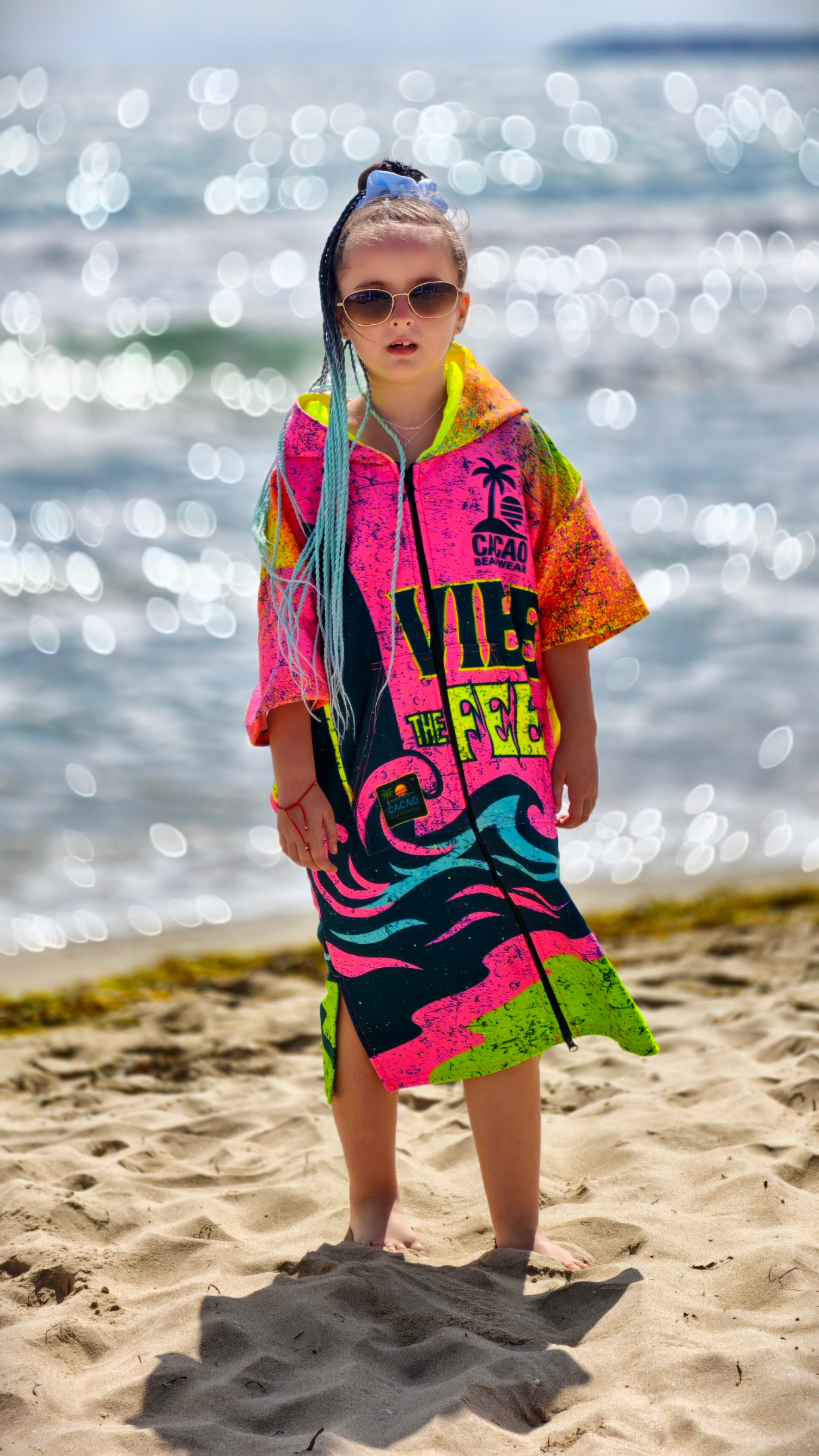 Paradise children’s beach poncho towel for girls with hood, zipper and pockets – CACAO Beachwear™