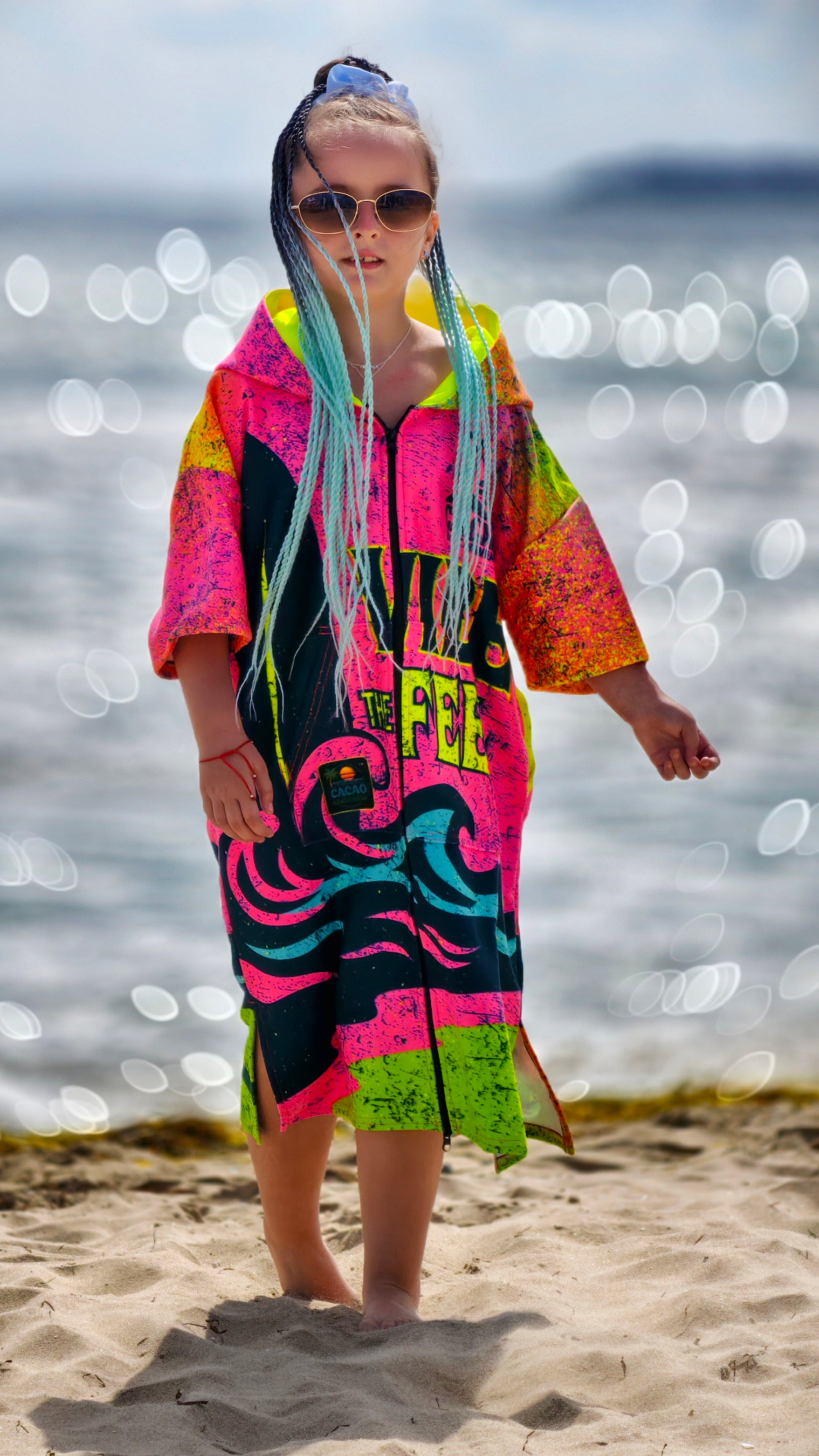Paradise children’s beach poncho towel for girls with hood, zipper and pockets – CACAO Beachwear™